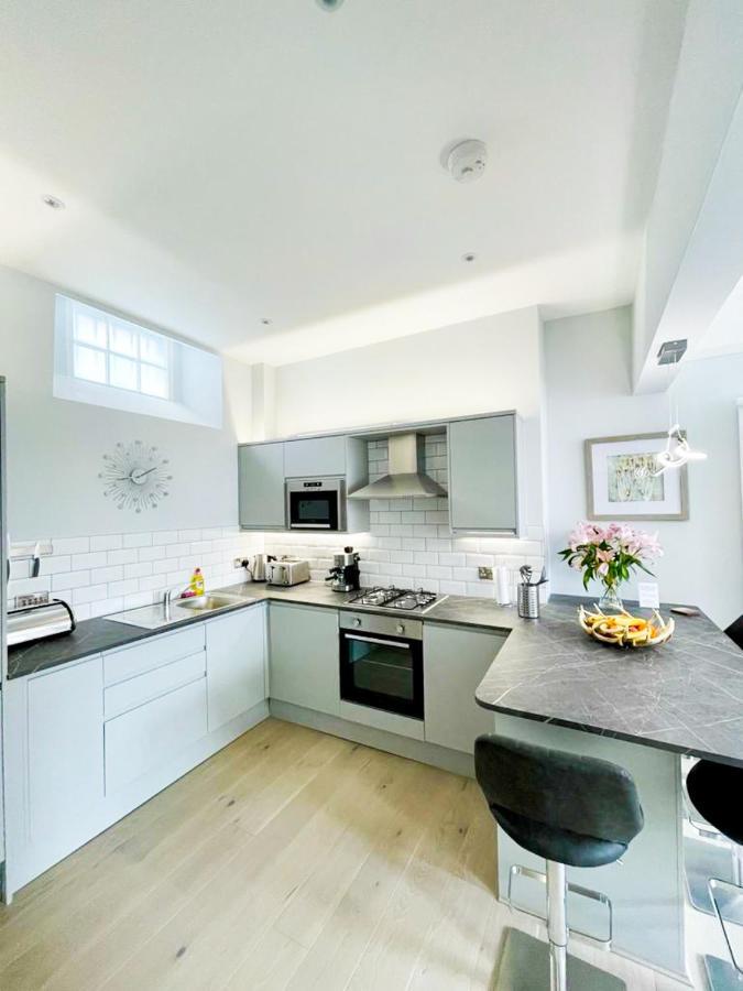 Modern & Spacious 1 Bed Apt, West End 爱丁堡 外观 照片